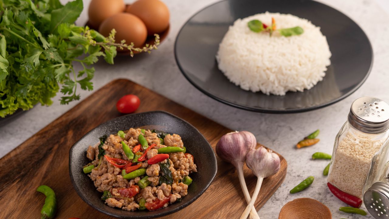Why Rice Is a Staple in Thai Cuisine